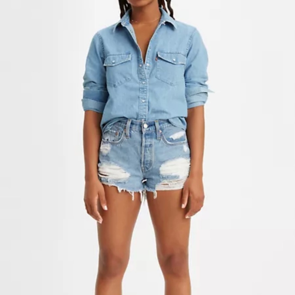 Levi's® Premium 501 ORIGINAL WOMEN'S SHORTS Destroyed Look Size 24 NWT